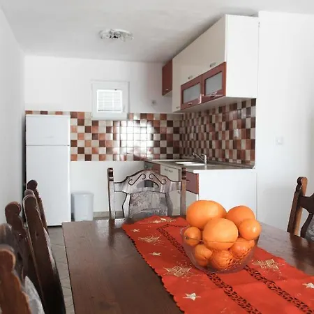 Vikend Kuca Oskar Holiday home